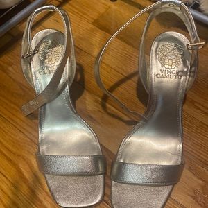 Vince camuto gold wedges